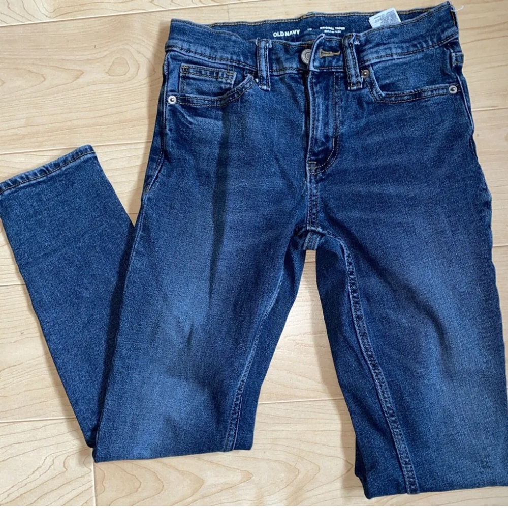 Youth Old Navy size 10 tapered built in flex blue jeans